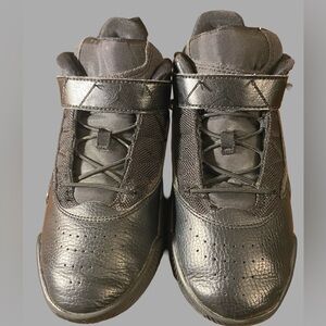 Sz2Y. Kids NIKE AIR JORDAN STAY LOYAL (Triple Black) BLACK (DC7229 002), SZ 2Y